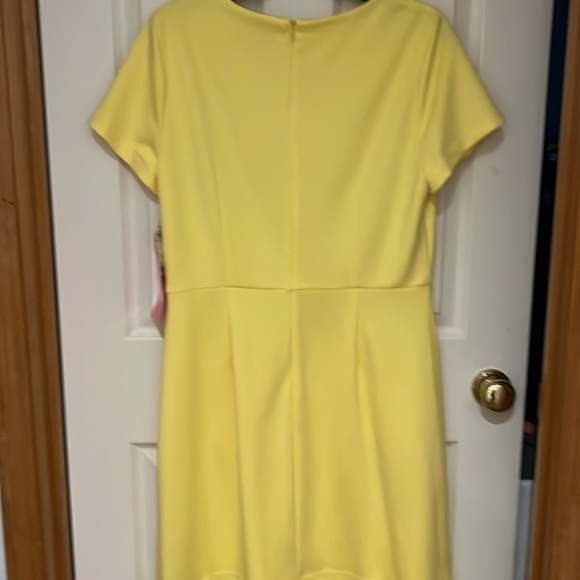 NWT Yellow Betsy Johnson size 14 dress - Picture 4 of 4